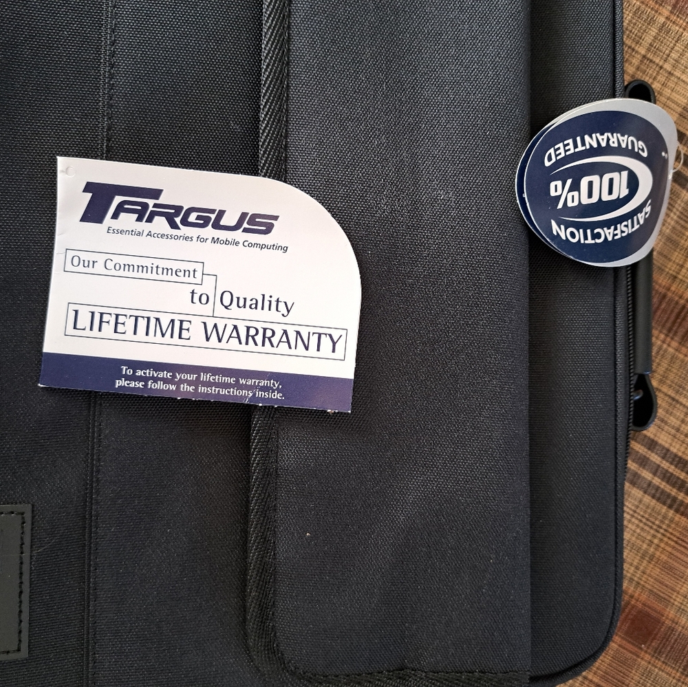 Targus laptop notebook, I pad bag or briefcase